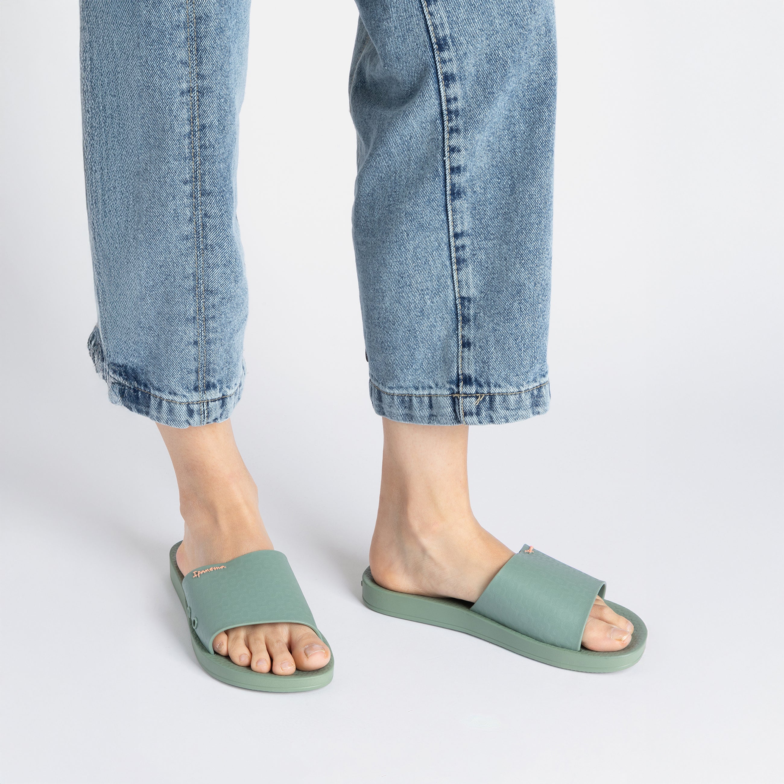 IPANEMA ANAT CLASSIC SLIDE FEM